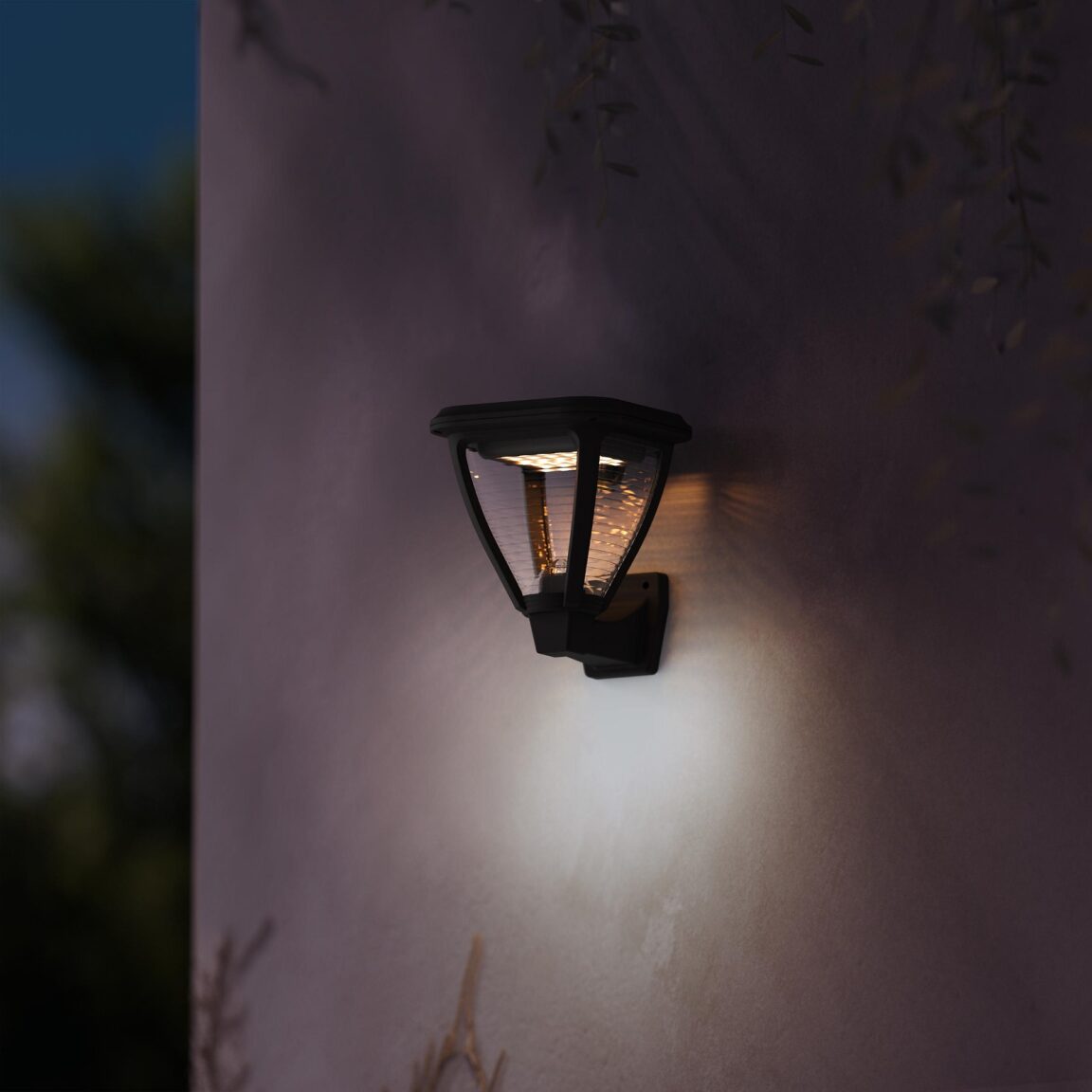 Philips VAPORA Solar Wall Light