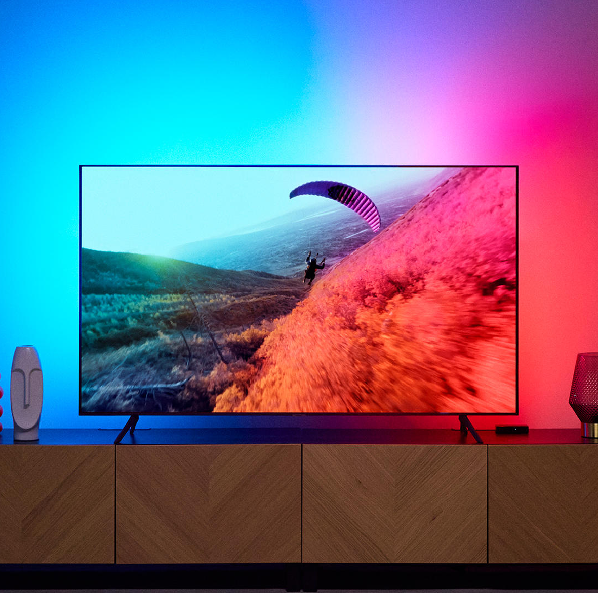 Philips Wi-Fi HDMI Sync Box + TV Backlight Strip