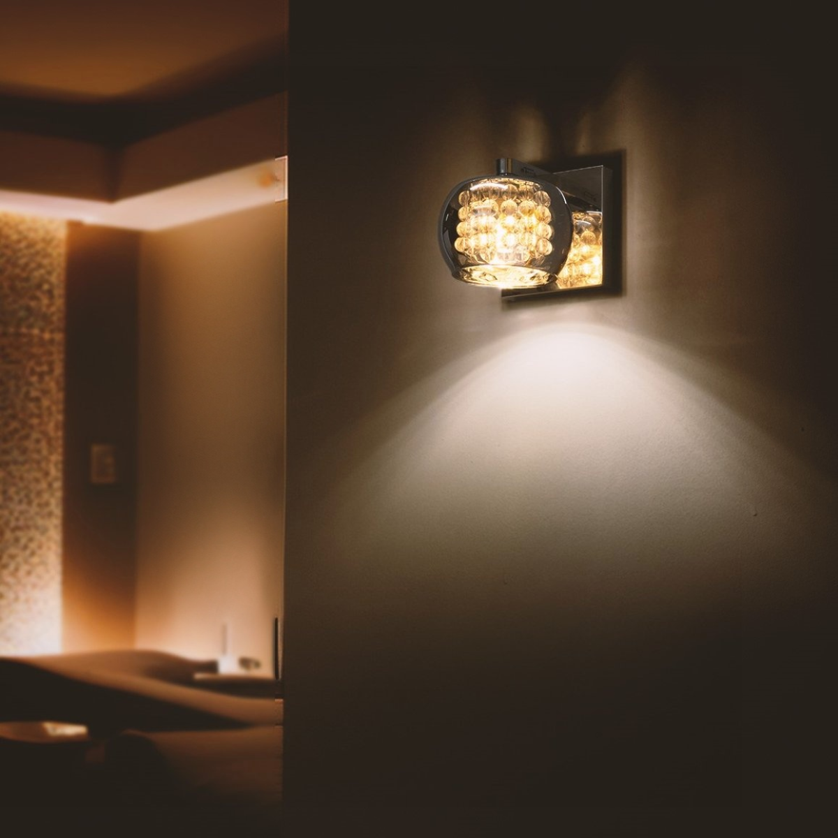 Philips Aether Wall light