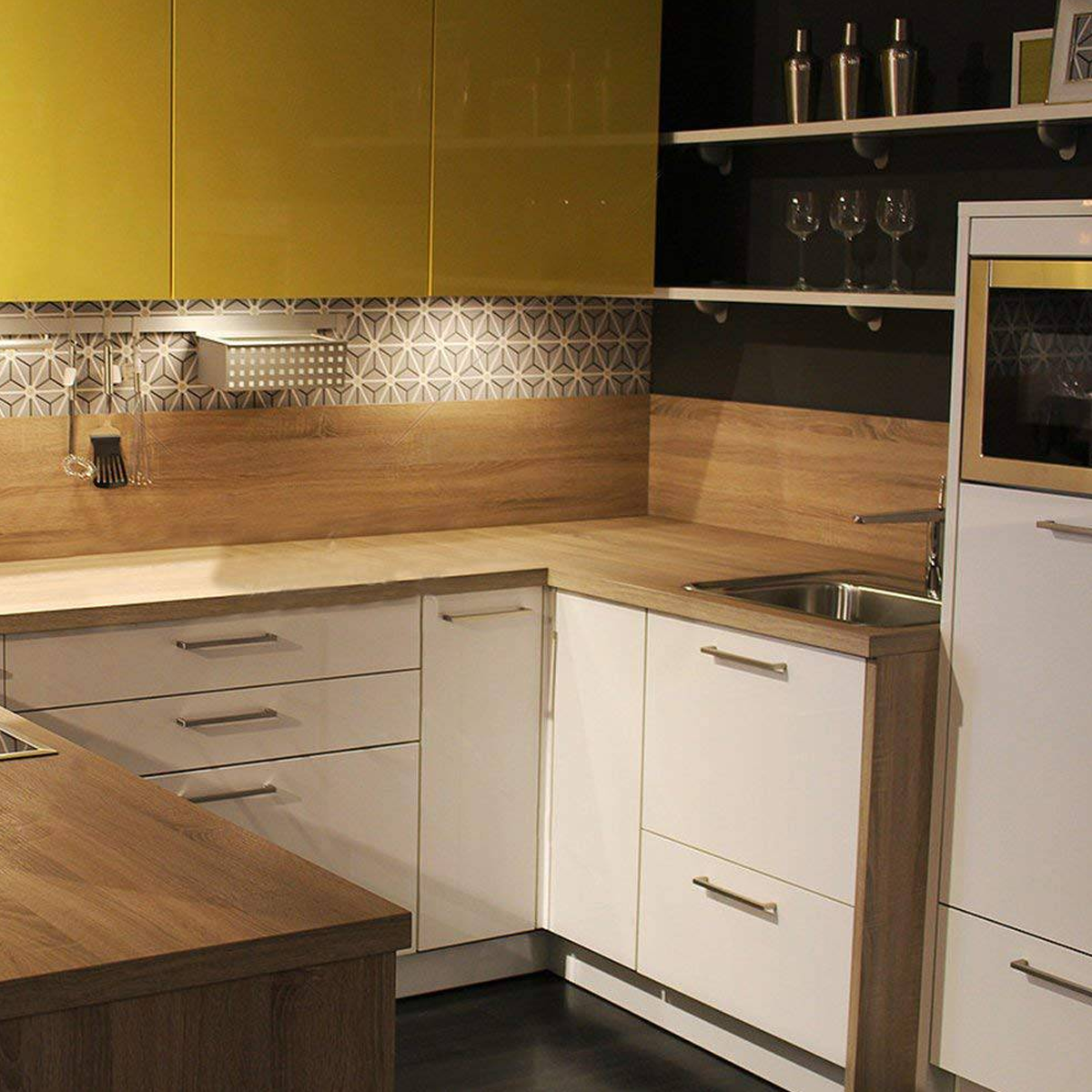 Philips Striker LED Cabinet Light