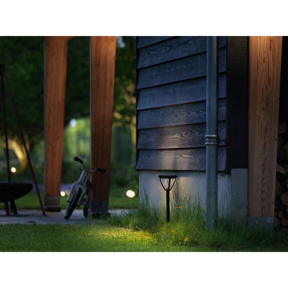 Philips VAPORA Solar Pedestal Light